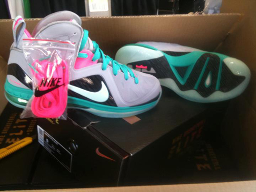 Nike LeBron South Beach 9